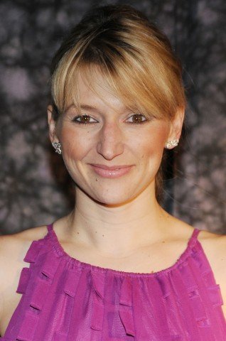 Фото - Julie 'Jules' Urich: 318x480 / 31 Кб