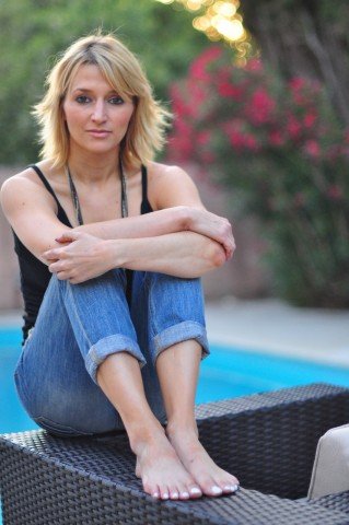 Фото - Julie 'Jules' Urich: 319x480 / 35 Кб