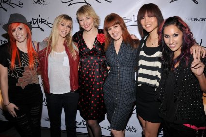 Фото - Julie 'Jules' Urich: 425x282 / 36 Кб