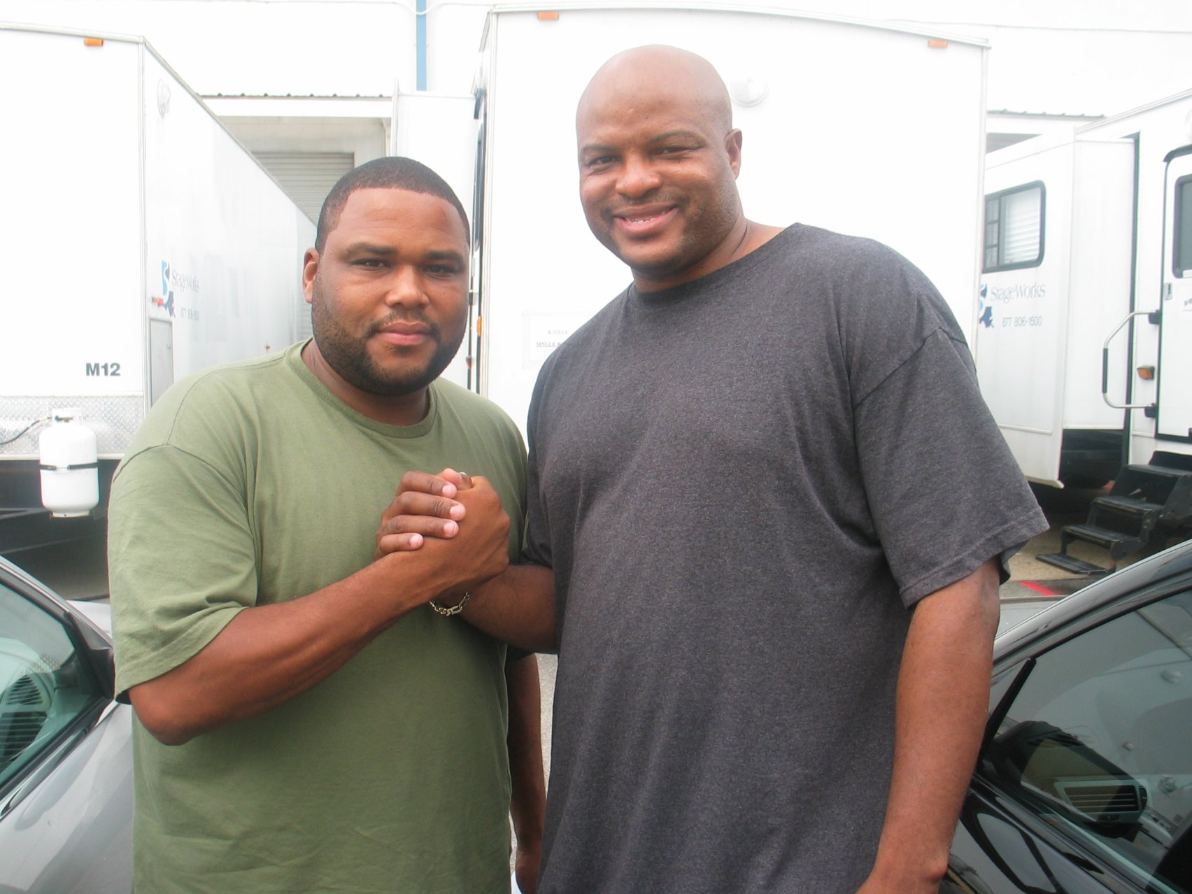 Фото - Майкл Бисли: 1704x1278 / 257 Кб