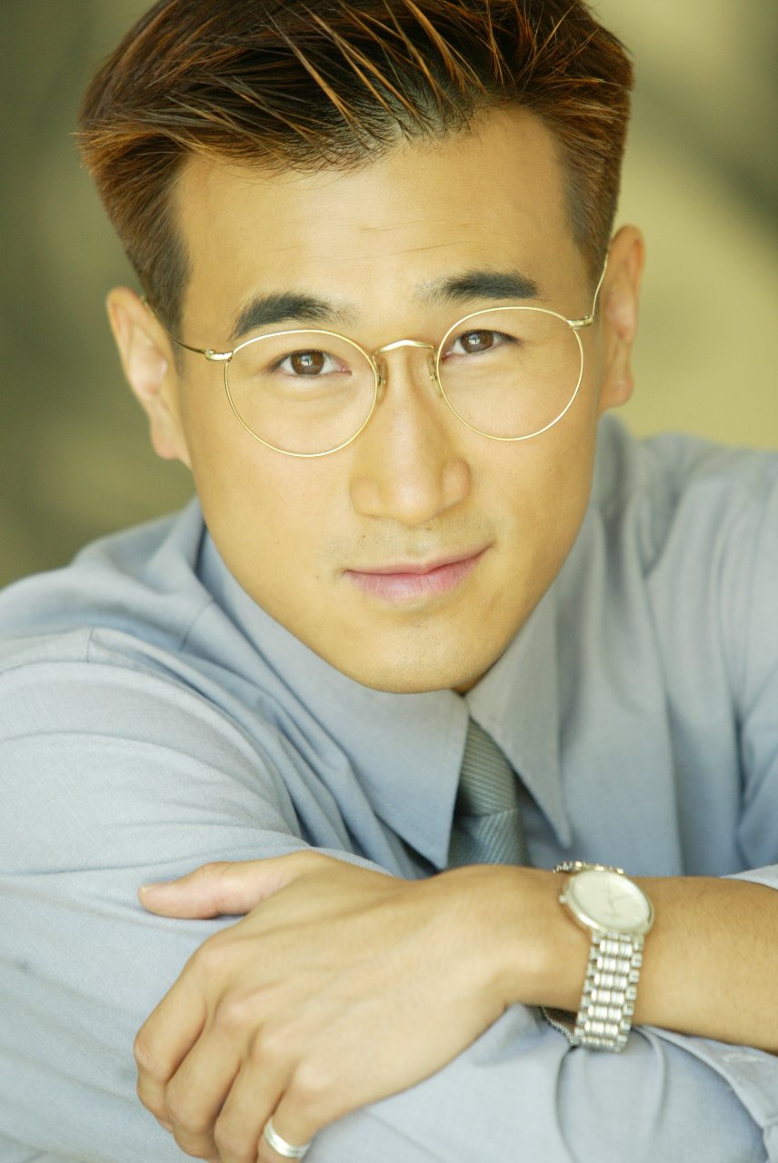 Фото - Josiah D. Lee: 856x1280 / 131 Кб