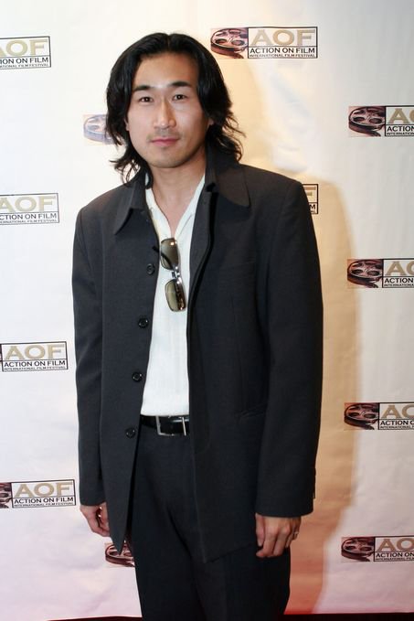 Фото - Josiah D. Lee: 453x679 / 41 Кб