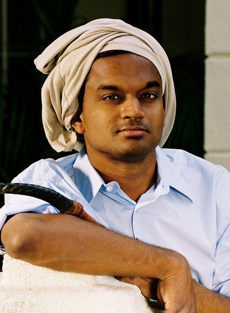 Фото - Neil Patil: 450x613 / 56 Кб