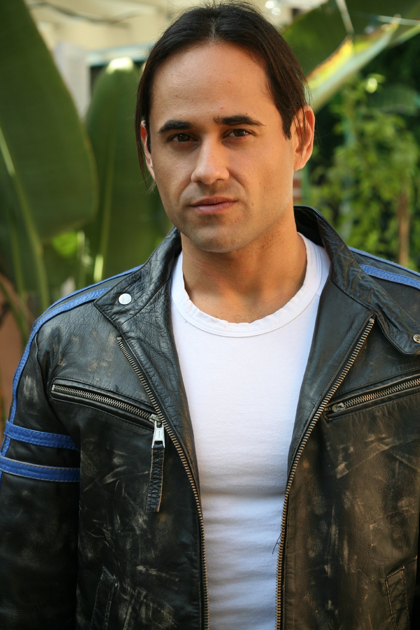 Фото - Antonio Christina: 1365x2048 / 420 Кб