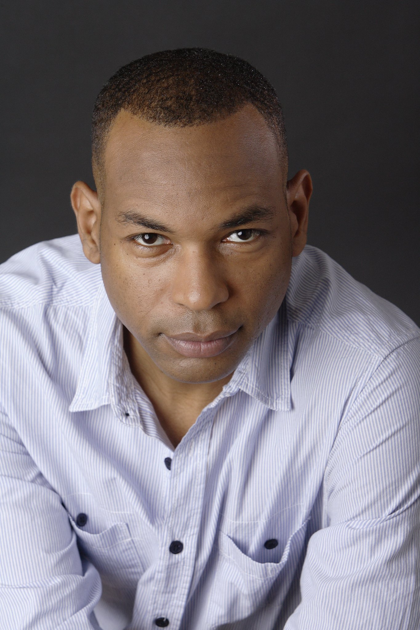 Фото - С. Джерод Харрис: 1365x2048 / 417 Кб