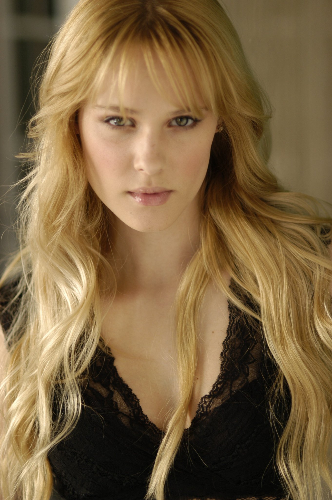 Фото - Natalie Fabry: 1362x2048 / 369 Кб