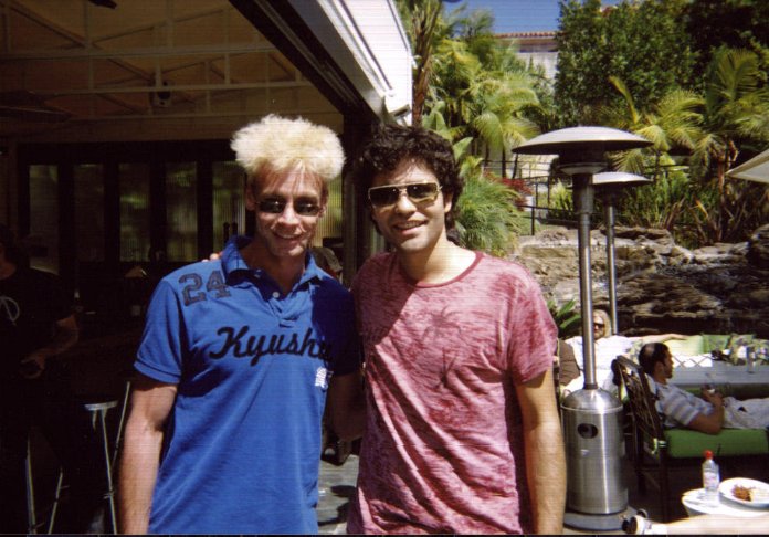 Фото - Murray SawChuck: 696x486 / 82 Кб