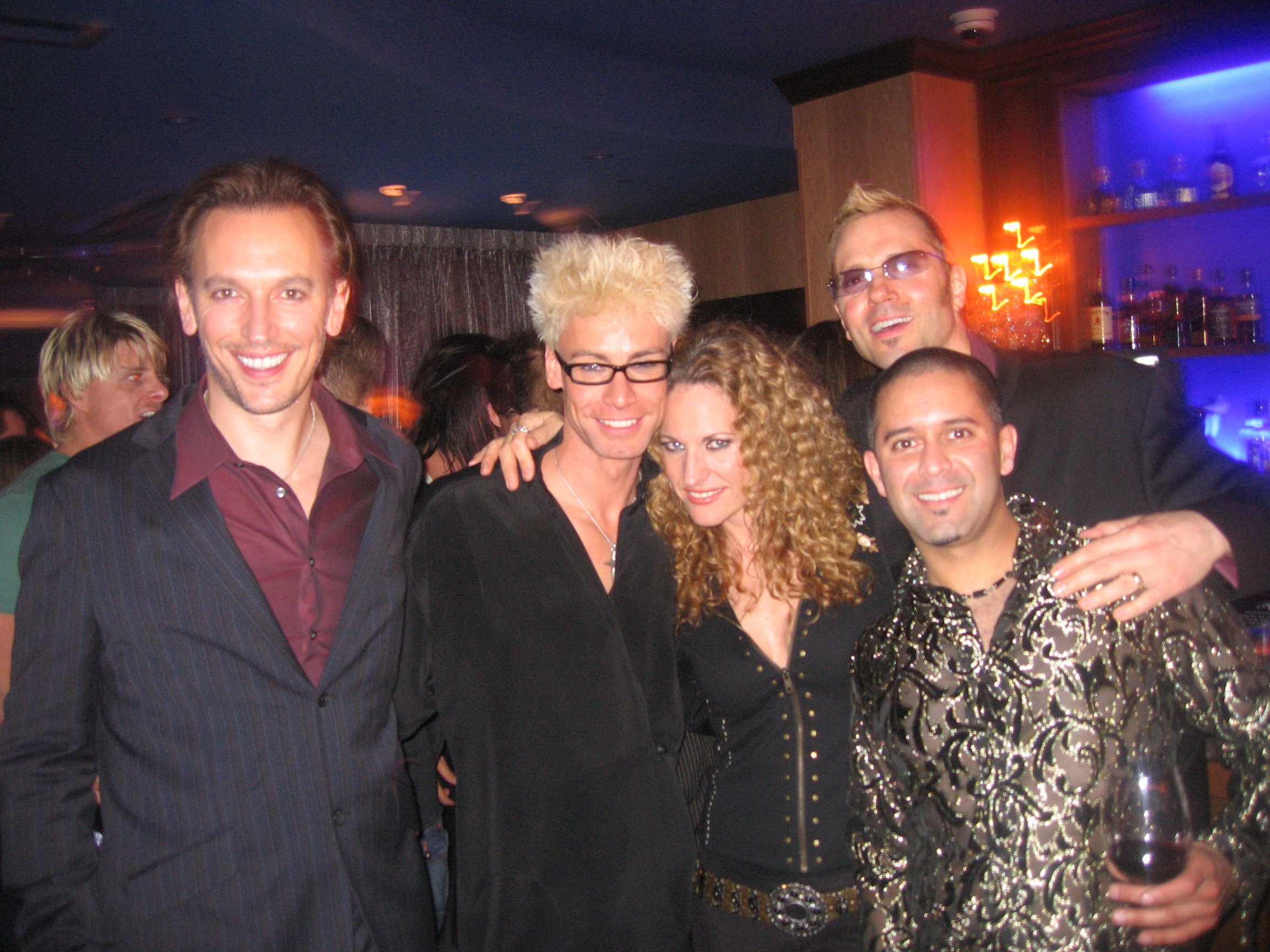 Фото - Murray SawChuck: 2304x1728 / 658 Кб