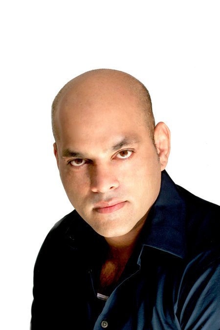 Фото - Eliyas Qureshi: 450x675 / 29 Кб