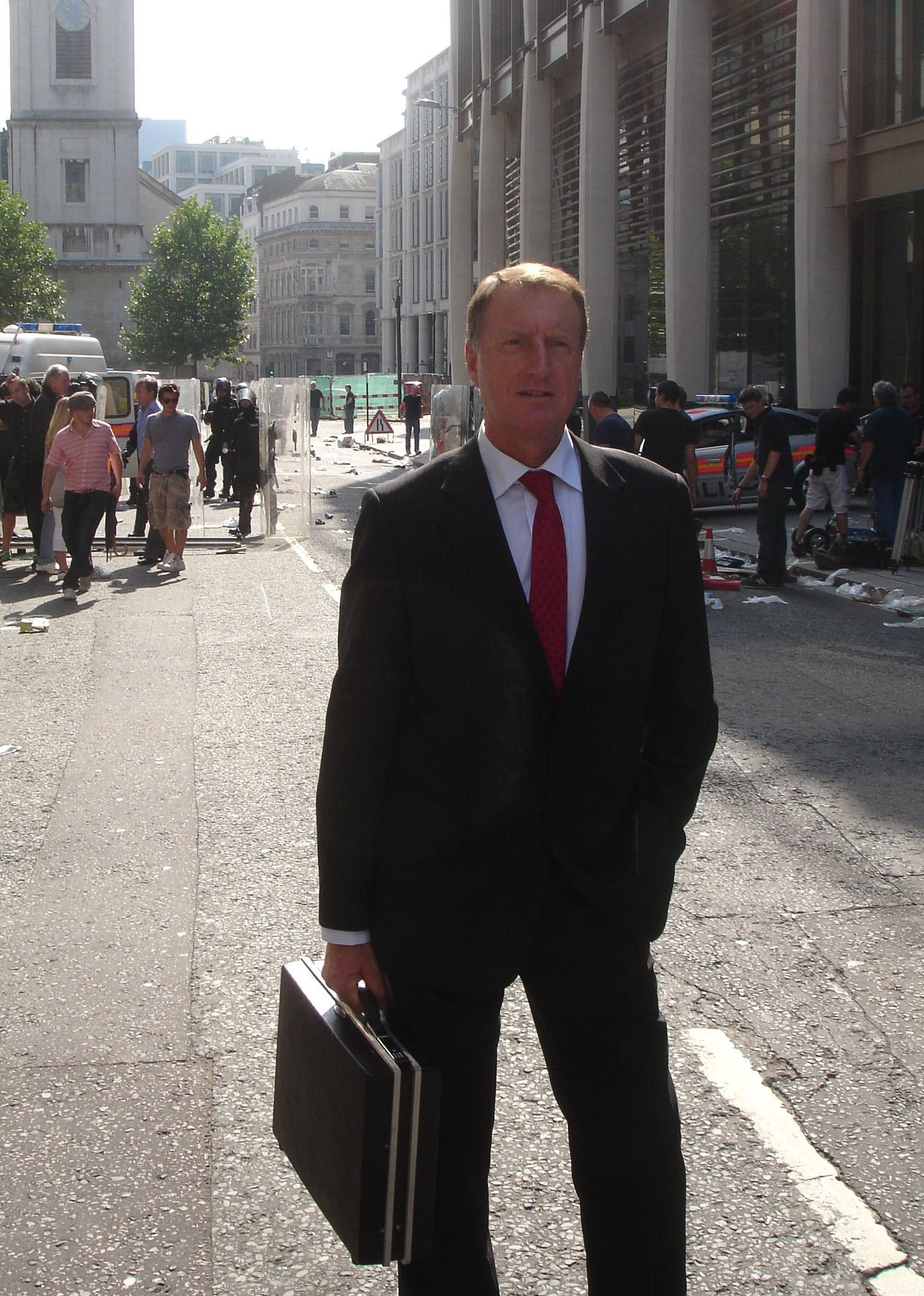 Фото - Дэвид Фрост: 1438x2016 / 533 Кб