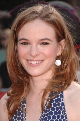 Фото - Даниэль Панабэйкер: 266x400 / 27 Кб