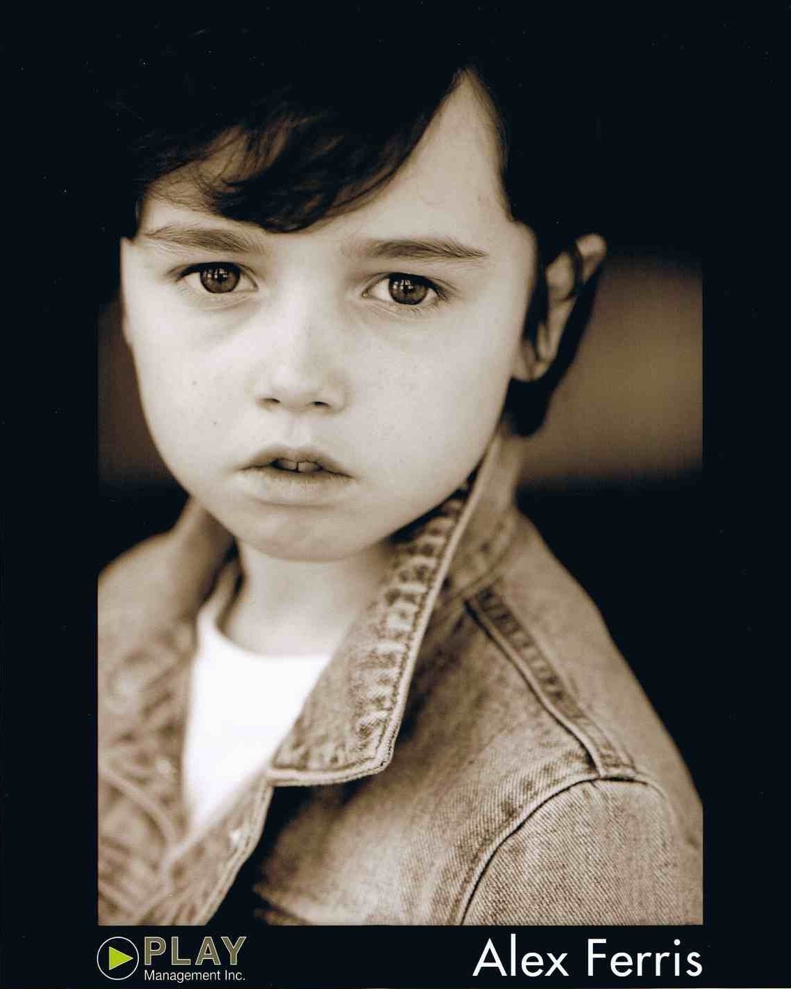 Фото - Алекс Феррис: 1134x1418 / 137 Кб