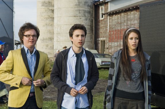 Фото - Аманда Крю: 574x381 / 51 Кб