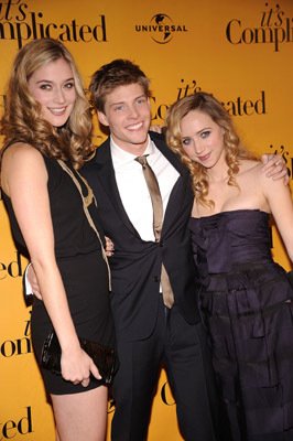 Фото - Зои Казан: 266x400 / 27 Кб