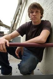 Фото - Evan Adrian: 170x253 / 12 Кб