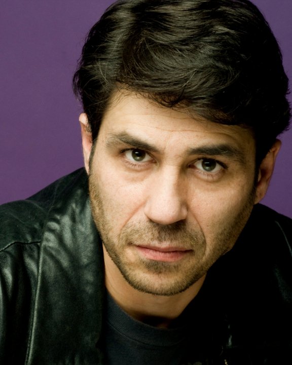 Фото - Jorge Molina: 576x720 / 61 Кб