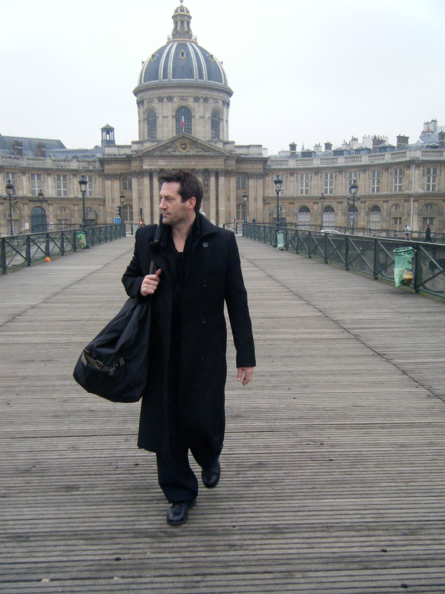 Фото - Брайан Джонсон: 1536x2048 / 480 Кб