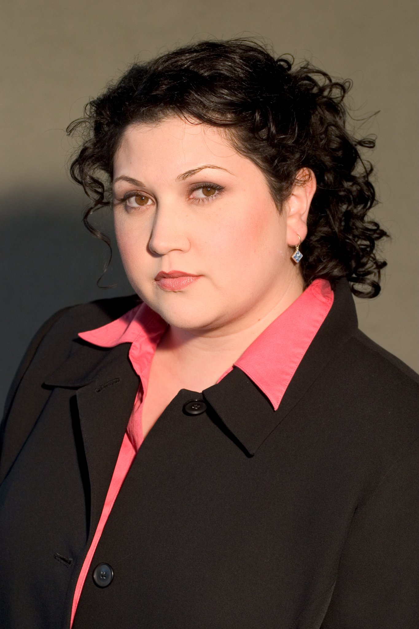 Фото - Ингрид Санаи Бурон: 1365x2048 / 340 Кб