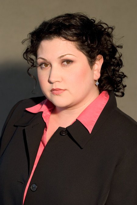 Фото - Ингрид Санаи Бурон: 450x675 / 42 Кб