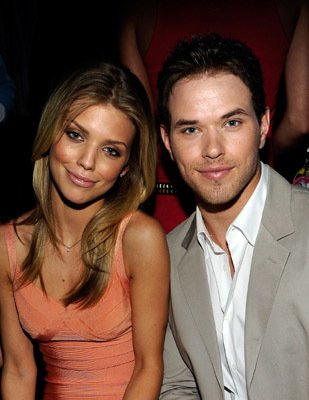 Фото - Келлан Латс: 309x400 / 26 Кб