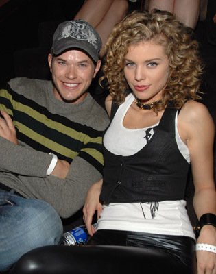 Фото - Келлан Латс: 315x400 / 29 Кб