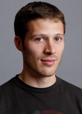 Фото - Зак Гилфорд: 290x400 / 16 Кб