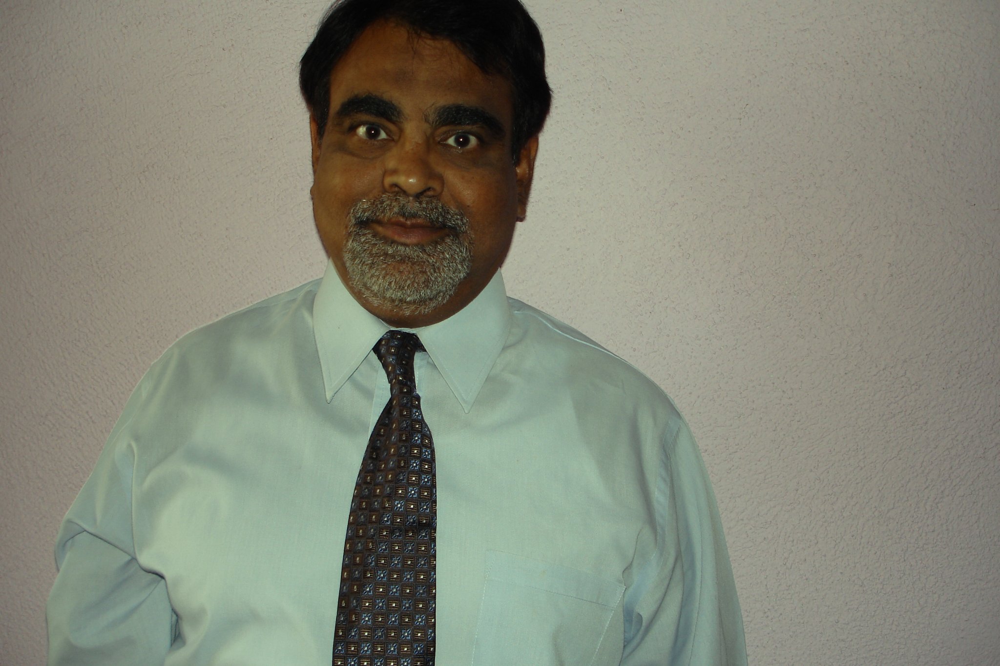 Фото - Мобин Кхан: 2048x1365 / 357 Кб