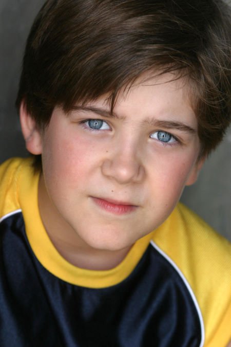 Фото - Benjamin Bryan: 450x675 / 39 Кб