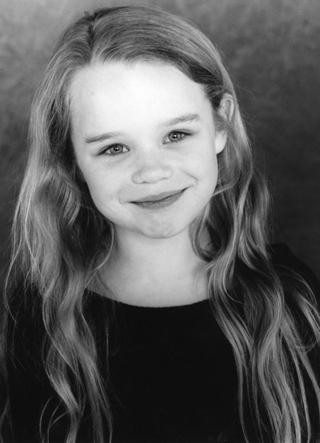 Фото - Ниам Уилсон: 450x623 / 45 Кб