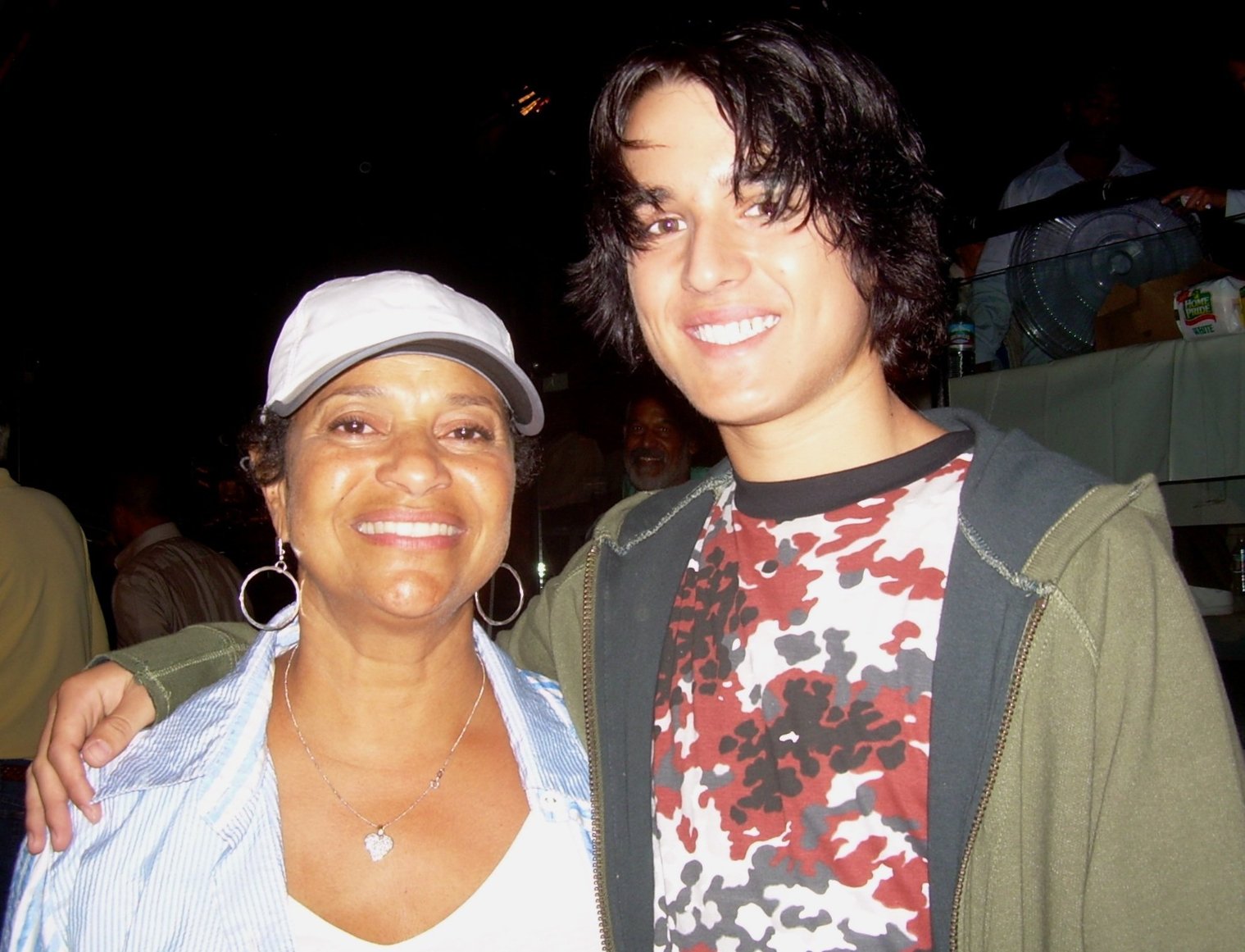 Фото - Daniel Samonas: 1519x1161 / 224 Кб