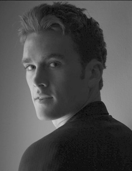 Фото - Matt Fitzgerald: 450x582 / 28 Кб