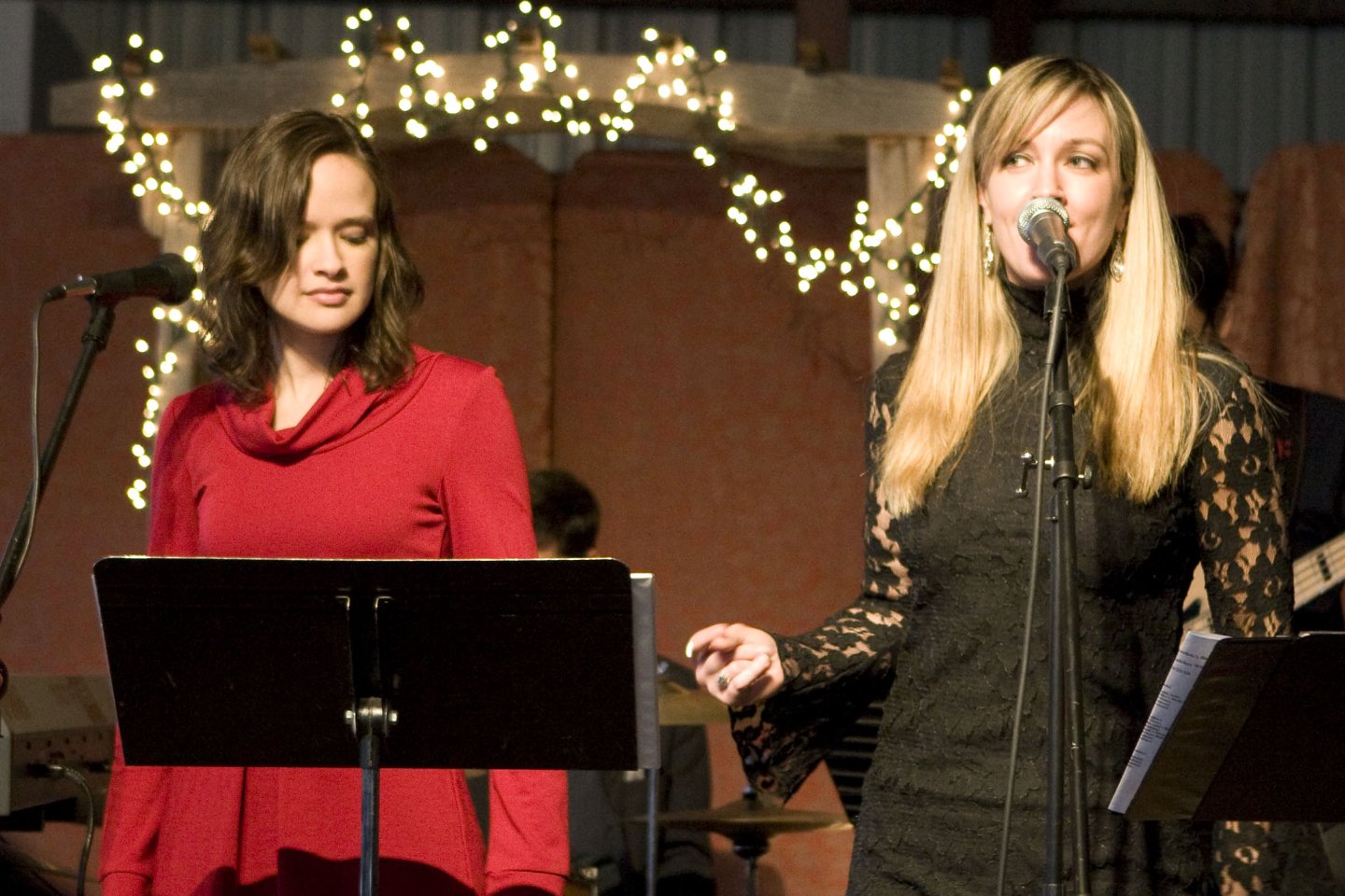 Фото - Stephanie Young: 1440x960 / 232 Кб