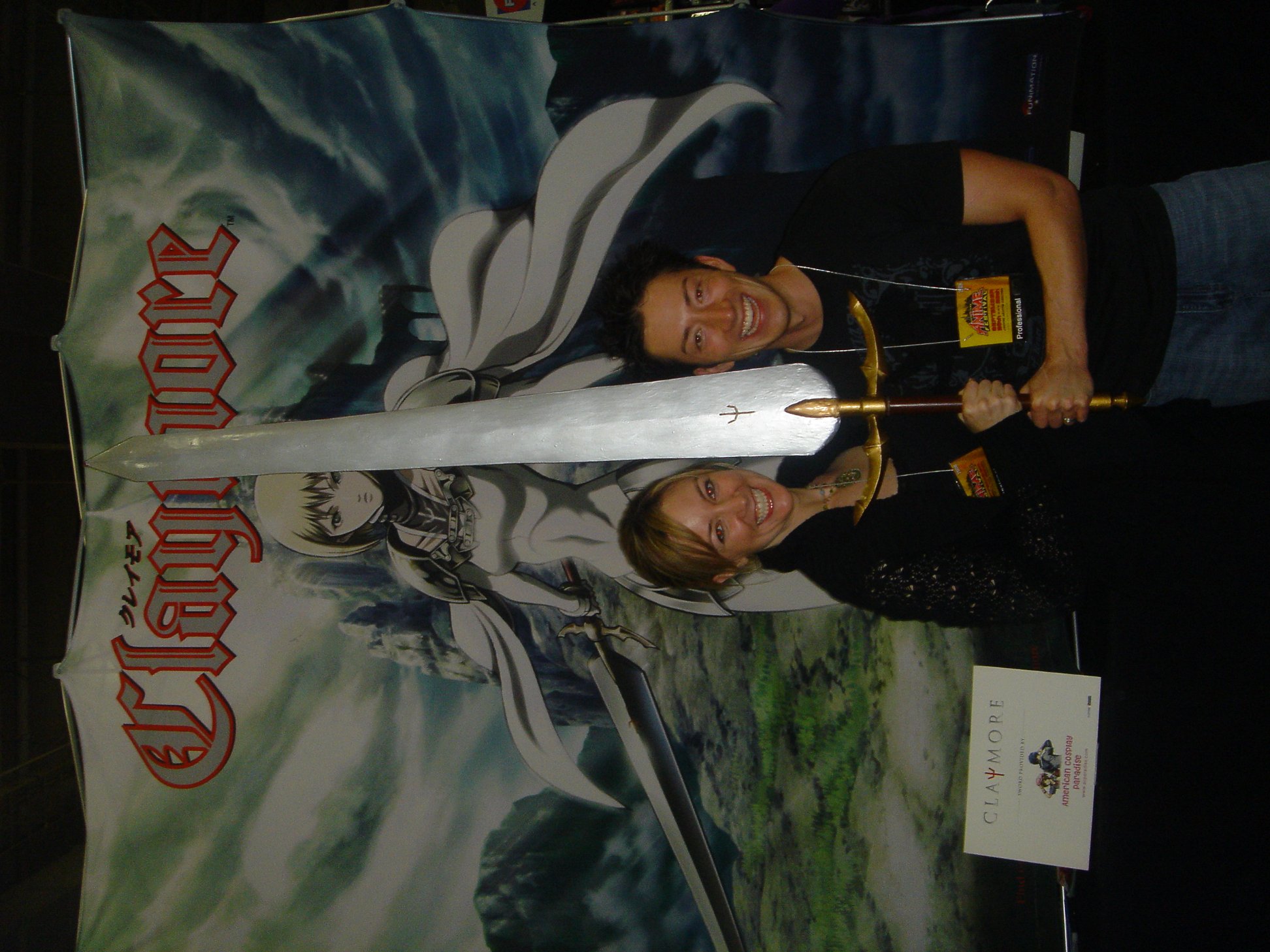 Фото - Stephanie Young: 1944x1458 / 389 Кб