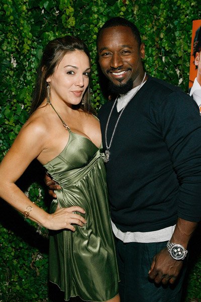 Фото - Usman Sharif: 400x600 / 65 Кб