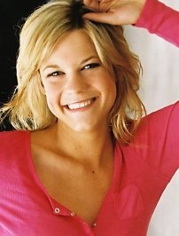 Фото - Кортни Хоуп: 202x266 / 14 Кб