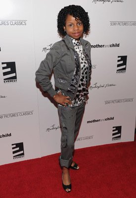 Фото - Шарика Эппс: 275x400 / 20 Кб