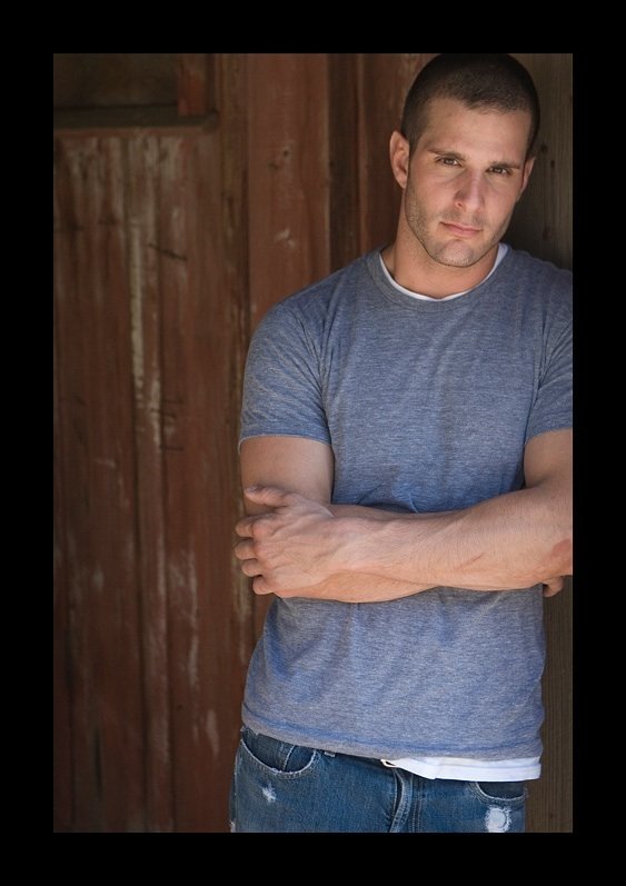 Фото - Jay Jablonski: 563x797 / 59 Кб