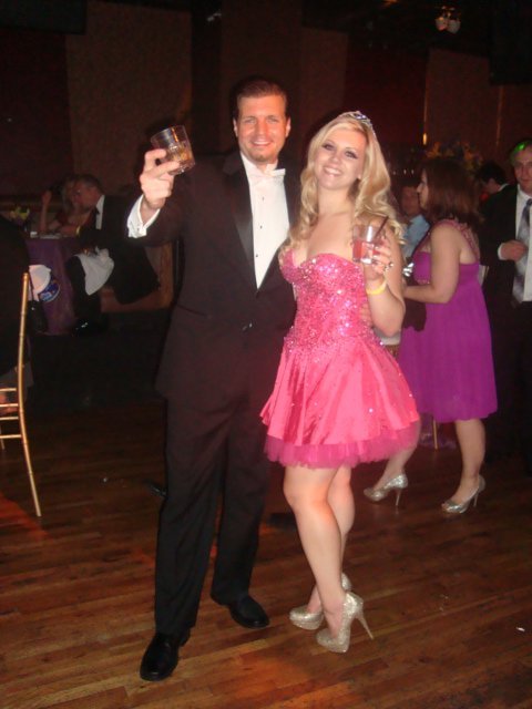 Фото - Нэйтан Грено: 480x640 / 45 Кб