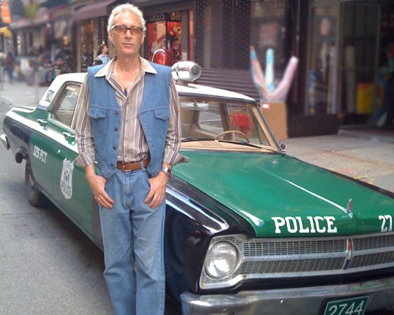 Фото - Джордж Алой: 563x450 / 58 Кб