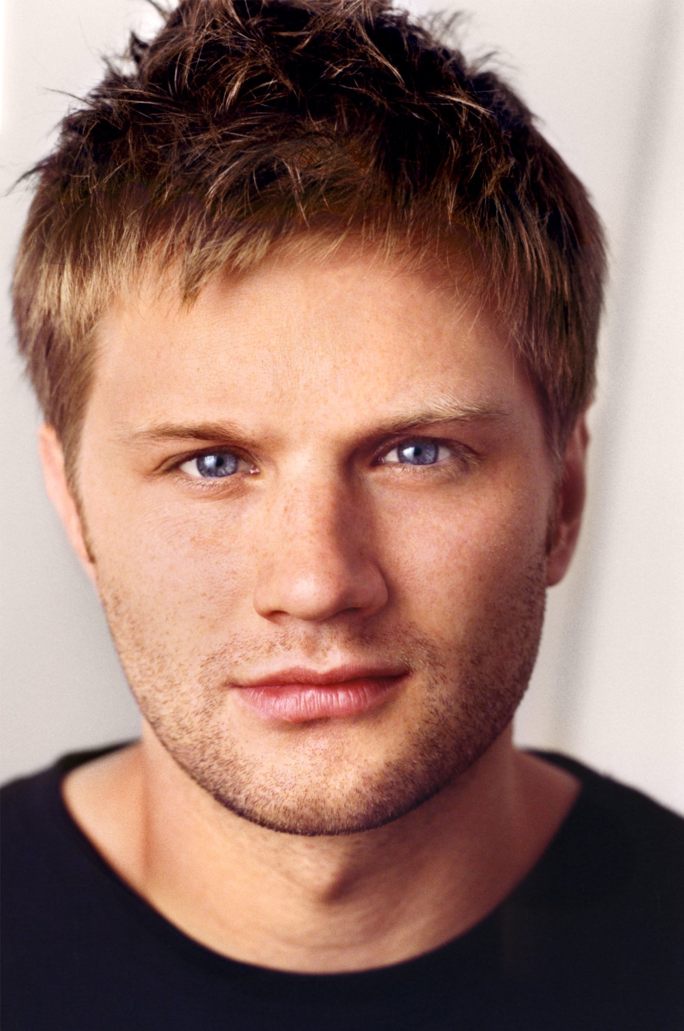 Фото - Майкл Оберхольцер: 1359x2048 / 369 Кб