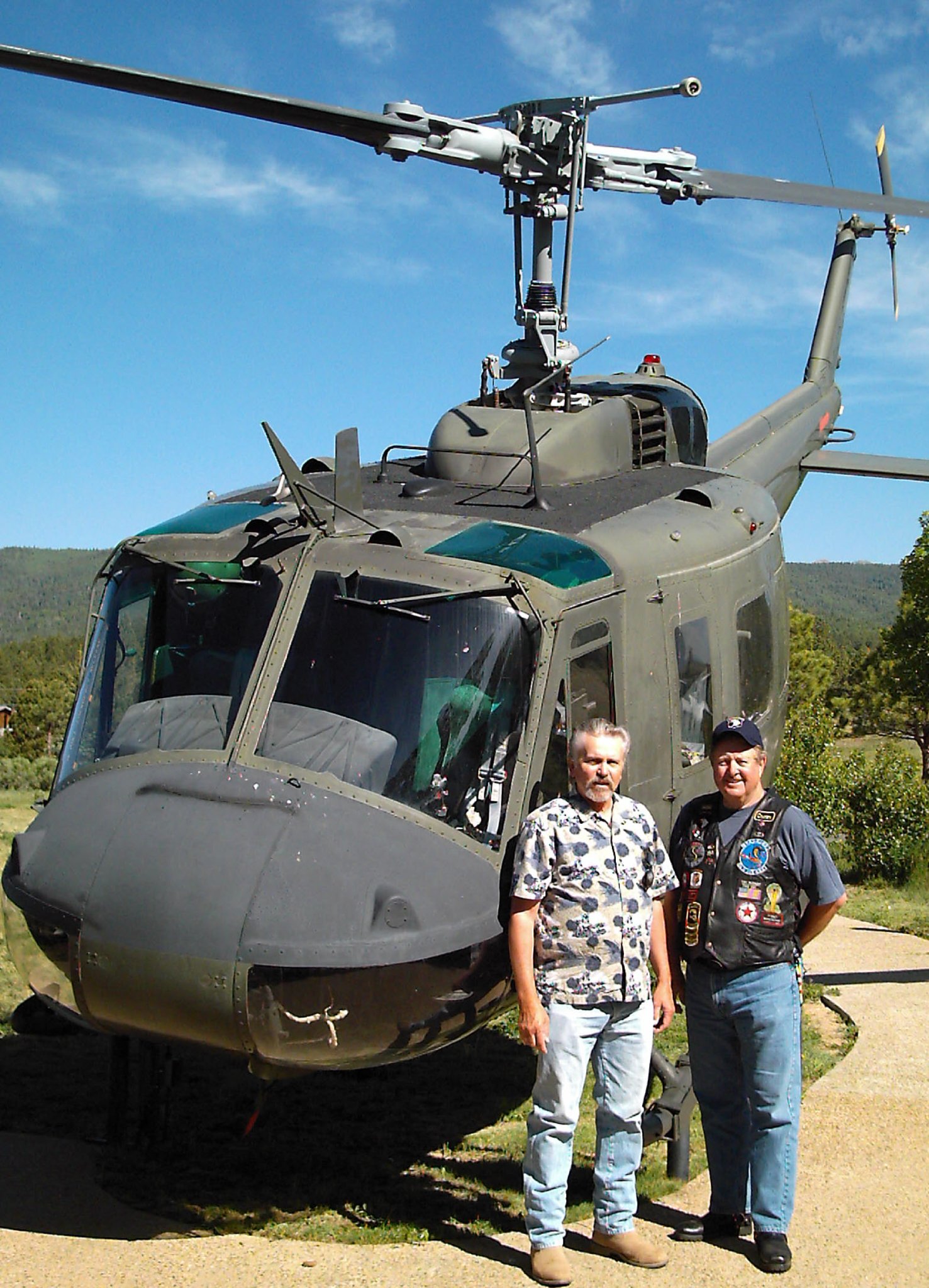 Фото - Z. Ray Wakeman: 1477x2048 / 490 Кб