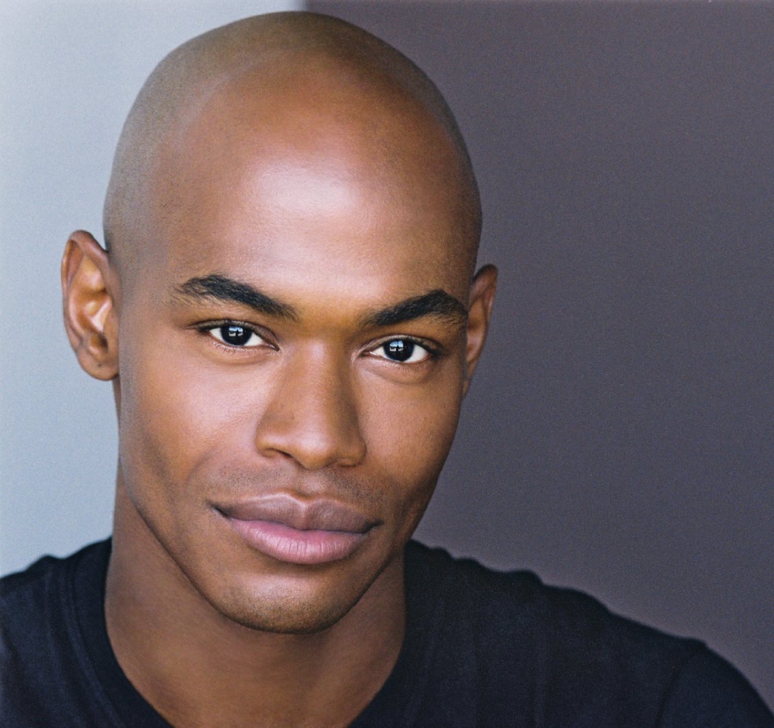 Фото - Sydney Hall: 1128x1060 / 172 Кб