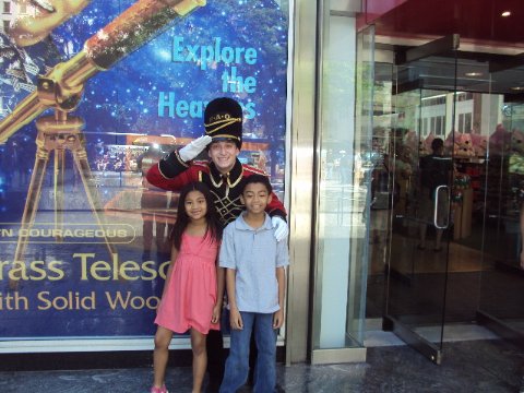 Фото - Kevin Fung: 480x360 / 49 Кб