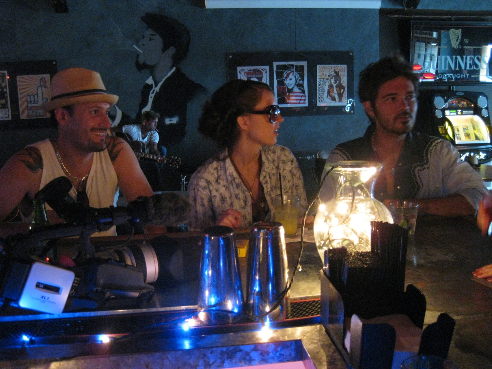 Фото - Mallory Culbert: 1704x1278 / 409 Кб