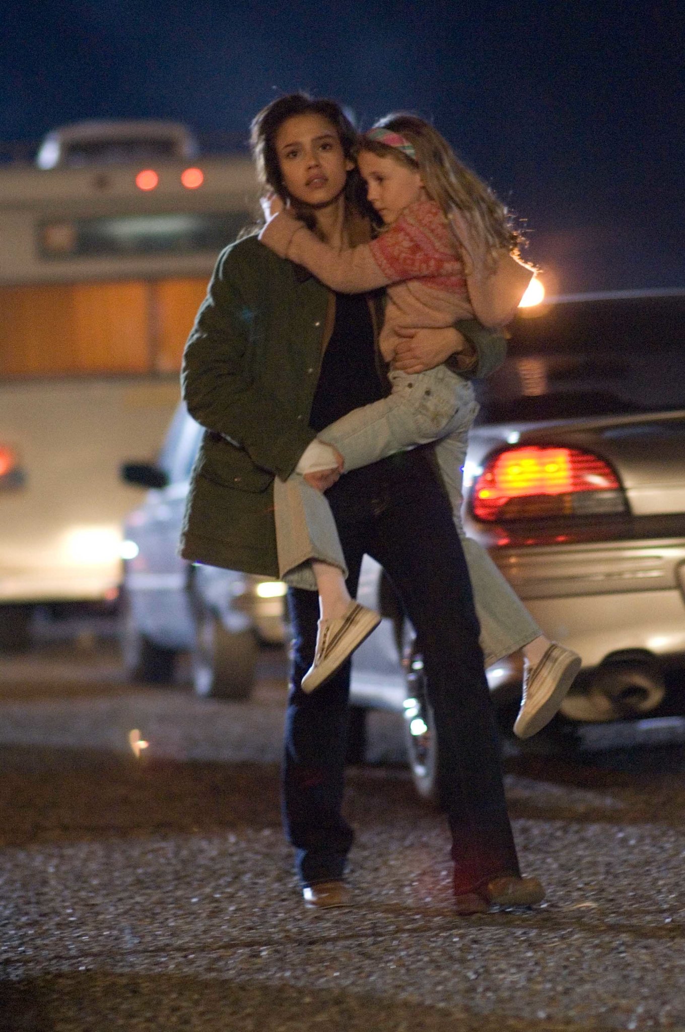 Фото - Mia Stallard: 1360x2048 / 502 Кб