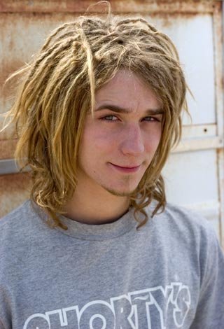 Фото - Grant Monohon: 320x470 / 34 Кб