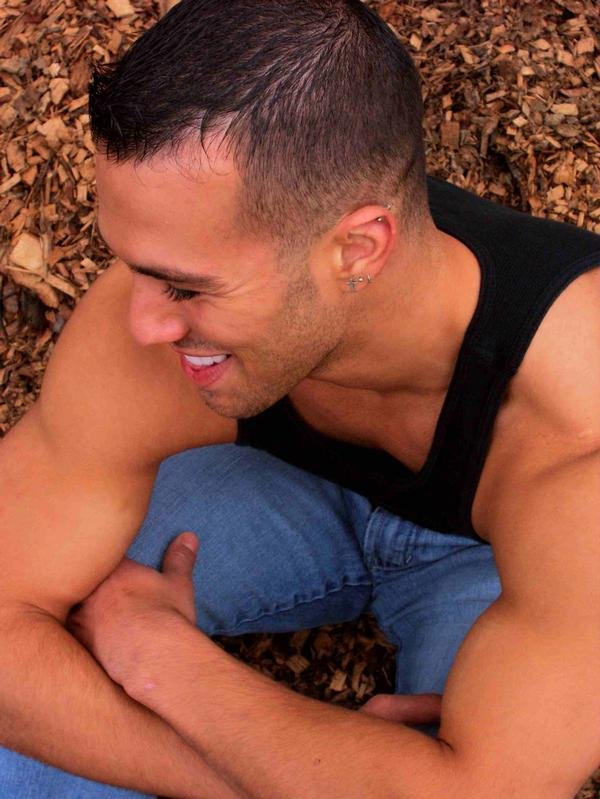 Фото - Joey Giambattista: 600x799 / 90 Кб