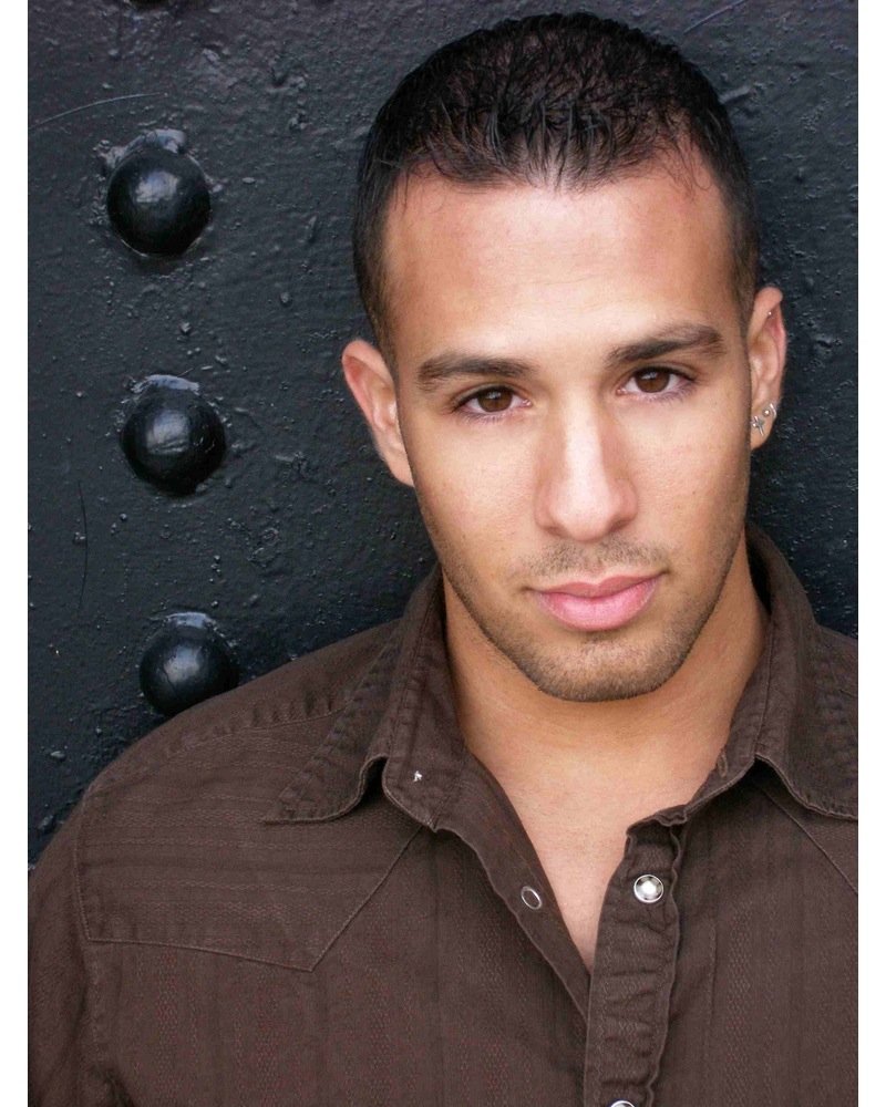 Фото - Joey Giambattista: 800x1000 / 138 Кб