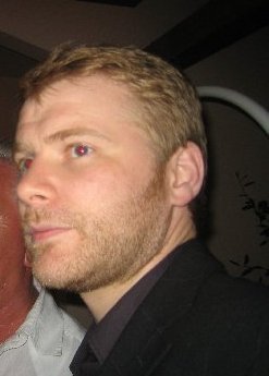 Фото - Кристофер Хатрэлл: 247x345 / 15 Кб