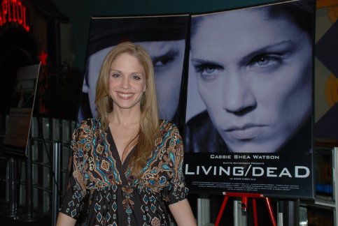 Фото - Cassie Shea Watson: 483x324 / 34 Кб